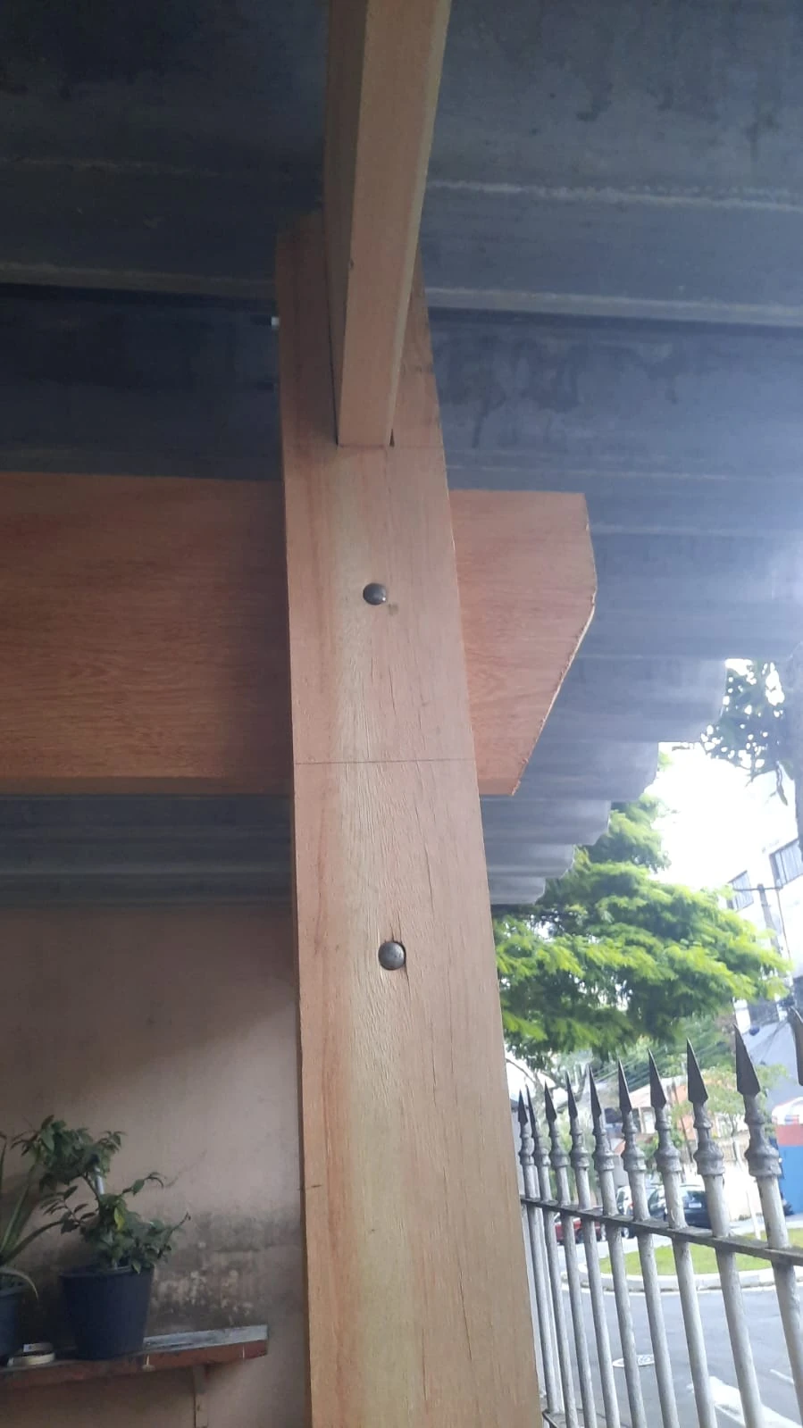 Construção de telhados residenciais na Zona Oeste