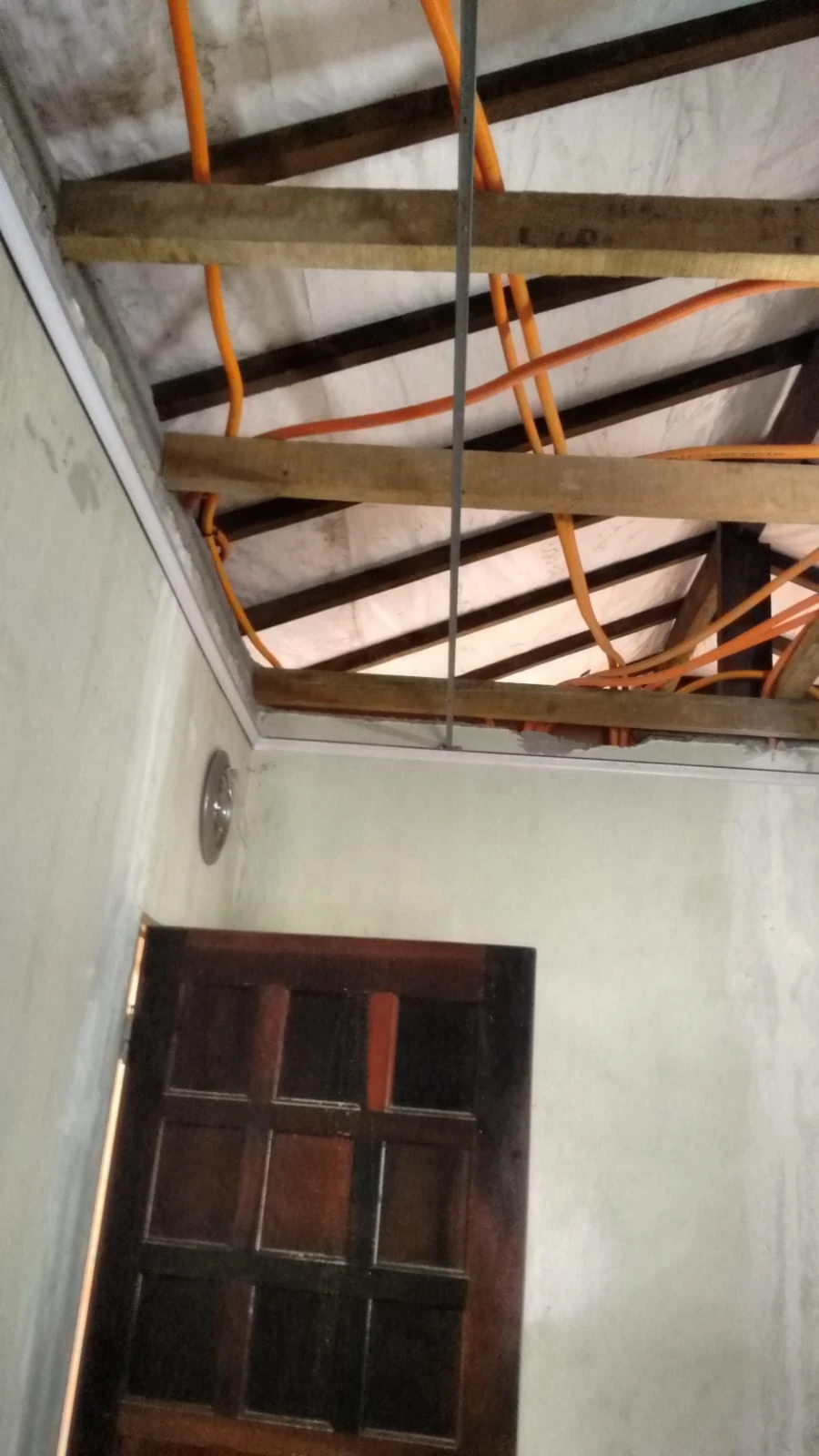 Execução de cobertura em telhado na Zona Sul