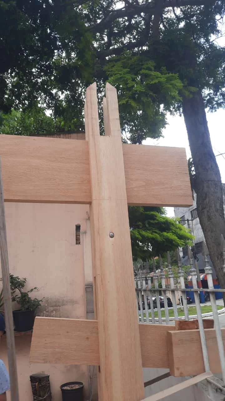 Execução de telhado colonial