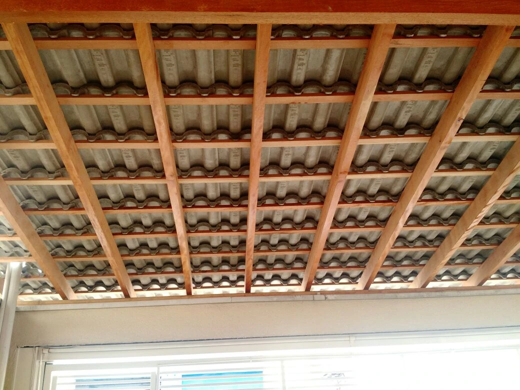 Instalação de telhas na Zona Oeste